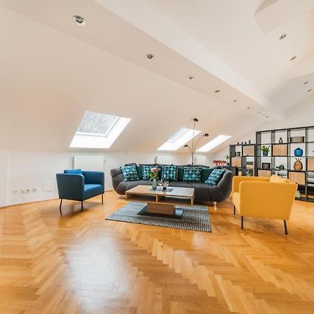 Penthouse Apartment - Sauna - Terrasse - Kamin - Ac Βιέννη Εξωτερικό φωτογραφία